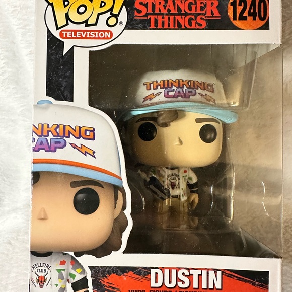 Dustin Funko Pop #1240 Stranger Things - Picture 6 of 8
